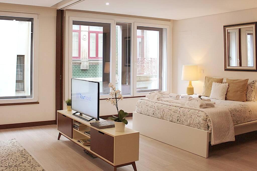 Oliveiras Charming Apartment Downtown Porto Eksteriør bilde